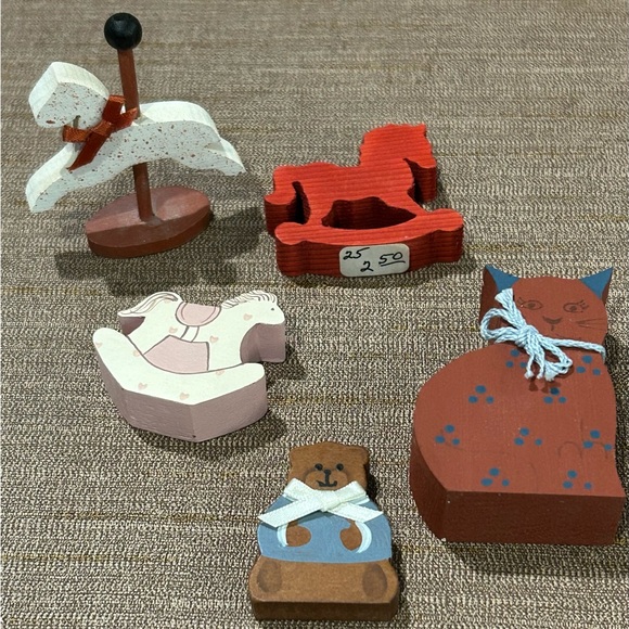 Primitive Wooden Animals Chunky Folk Art Miniatures Trinket Shelf Hand Painted - Picture 2 of 8